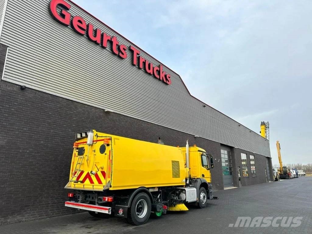Mercedes-Benz Arocs 1824 4X2 BEAM A9000 SWEEPING TRUCK/ KEHRMASC Lakaisuautot