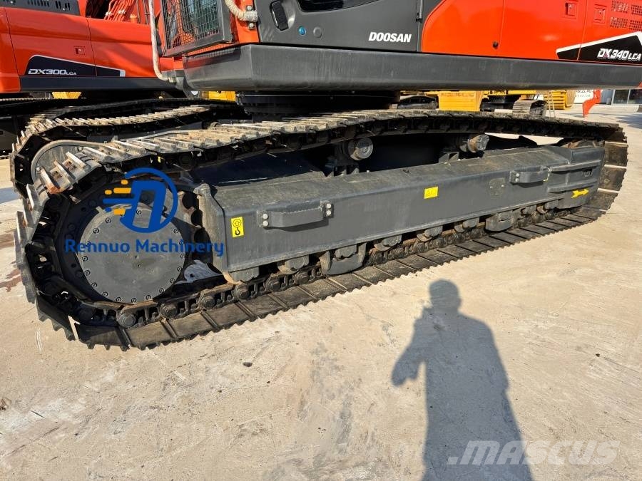 Doosan 340LCA Raupenbagger
