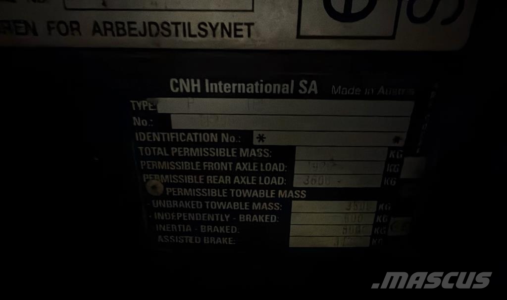 Case IH MXU 135 PRO 曳引機