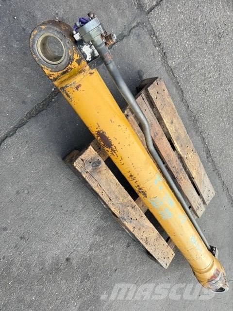 Liebherr R 944 B/C CENTRAL HYDRAULIC CYLINDER هيدروليات