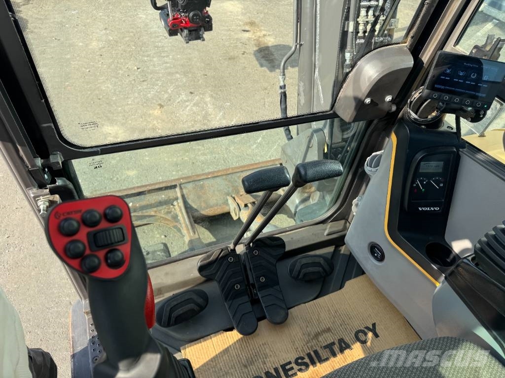 Volvo ECR58D PYÖRITTÄJÄLLÄ Minigraafmachines < 7t