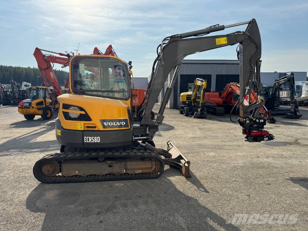 Volvo ECR58D PYÖRITTÄJÄLLÄ Minigraafmachines < 7t
