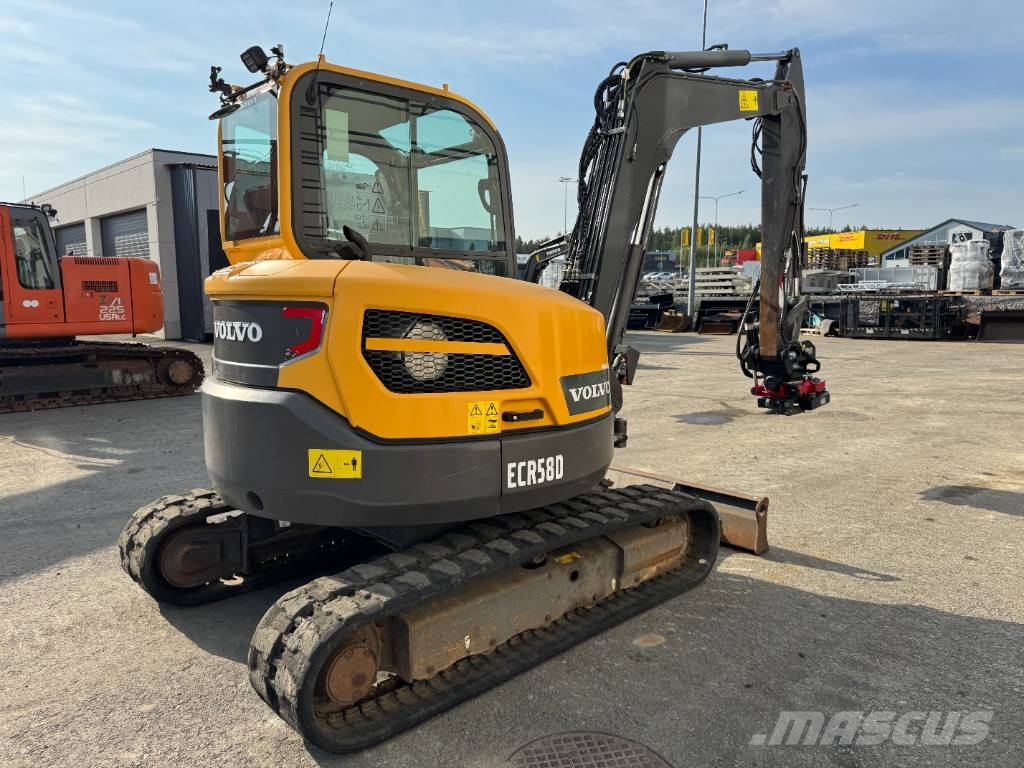 Volvo ECR58D PYÖRITTÄJÄLLÄ Minigraafmachines < 7t