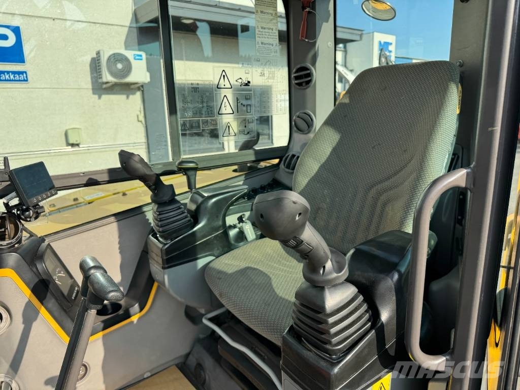 Volvo ECR58D PYÖRITTÄJÄLLÄ Minigraafmachines < 7t