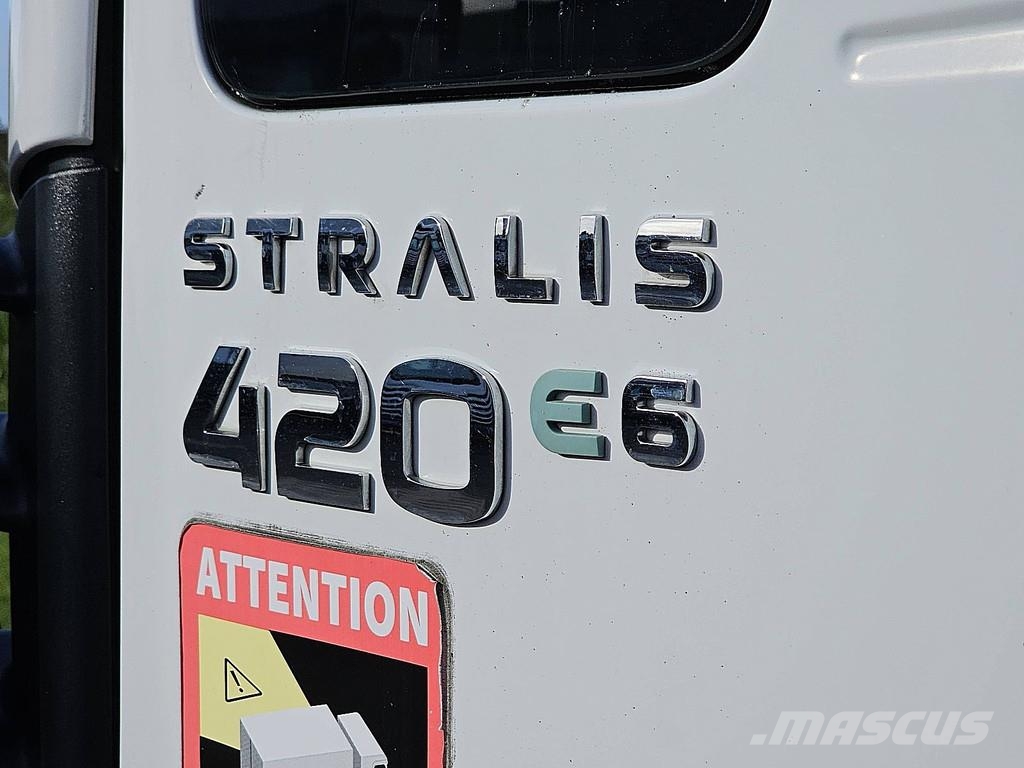 Iveco AD190S42 STRALIS Sanduk kamioni