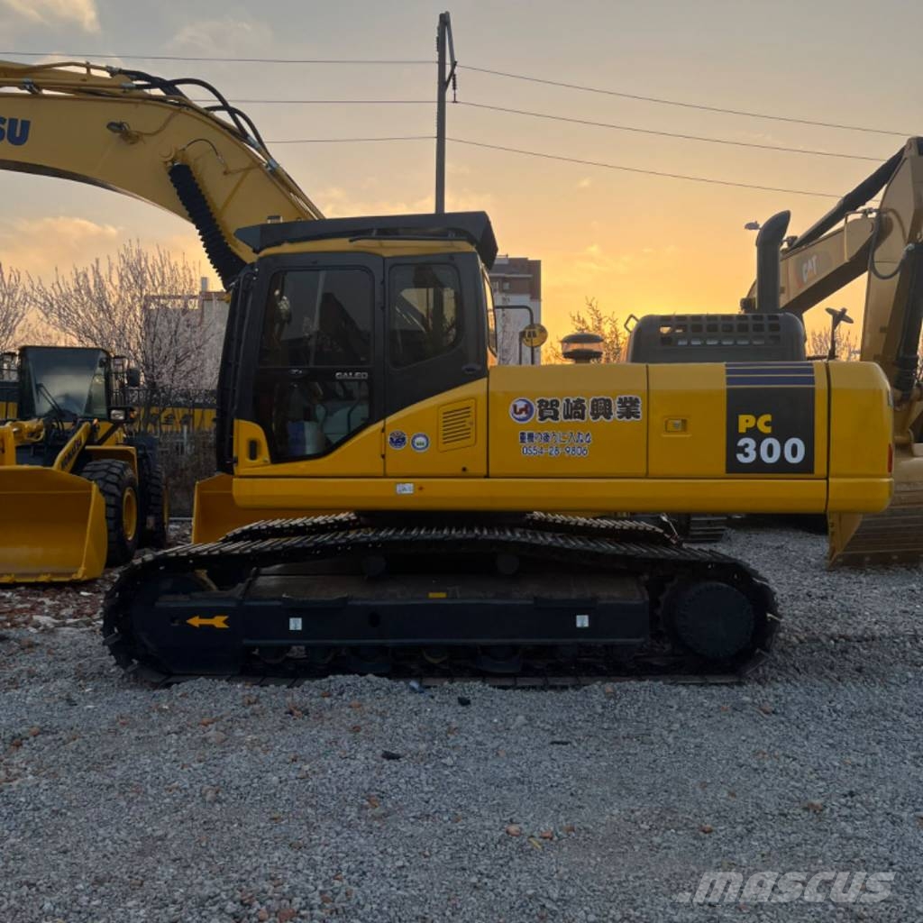Komatsu PC 300 履带挖掘机