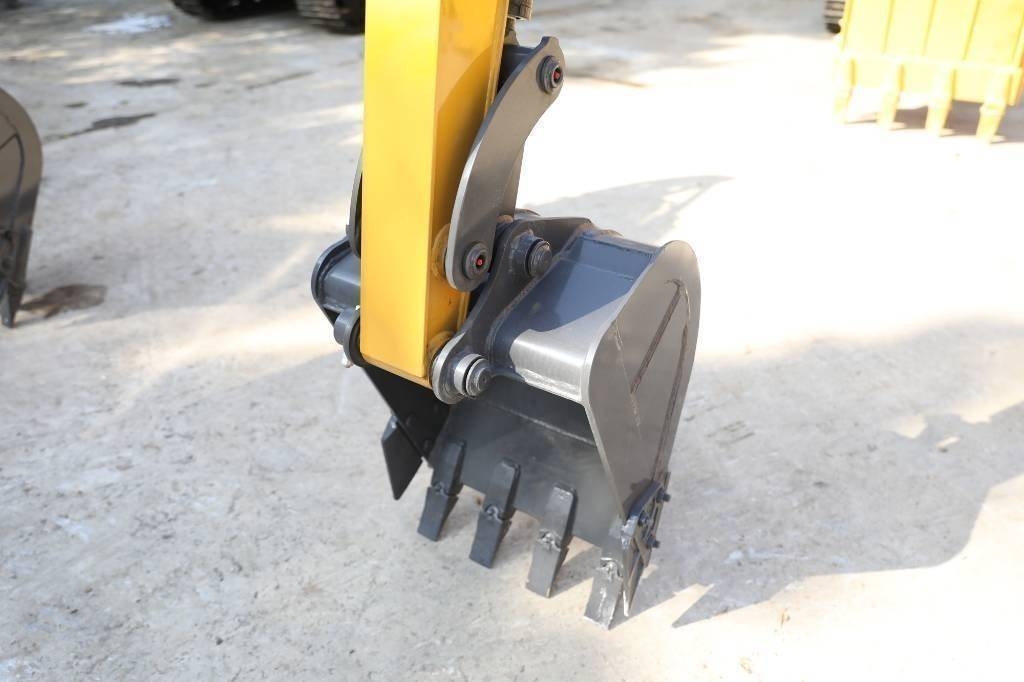 XCMG XE35U Bagri goseničarji