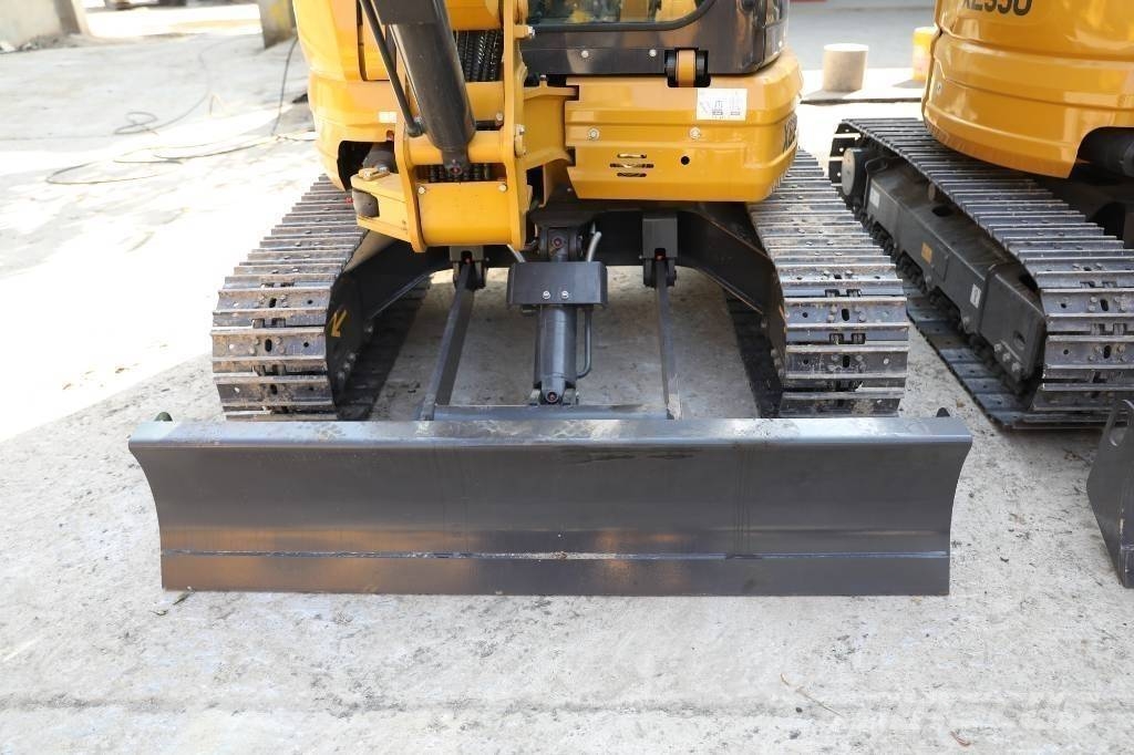 XCMG XE35U Bagri goseničarji