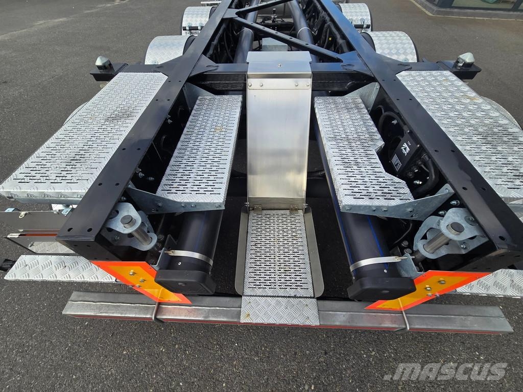SEYIT USTA 20 ft. Tankcontainer CA2 Model Containerchassis Semitrailere