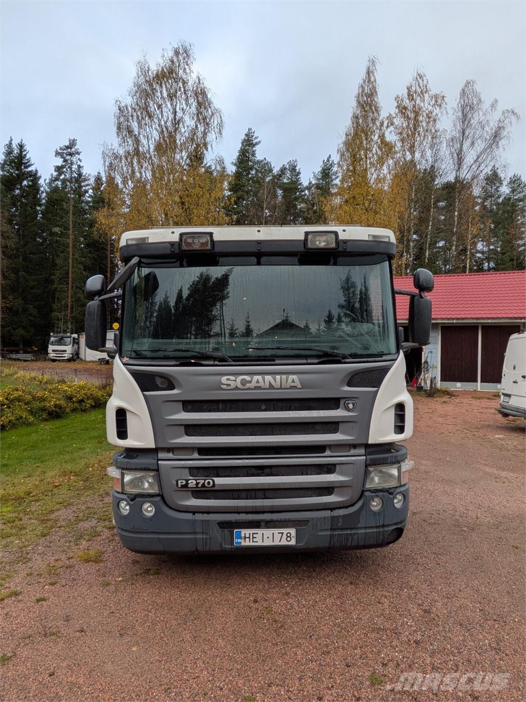 Scania P 270 Nosturiautot