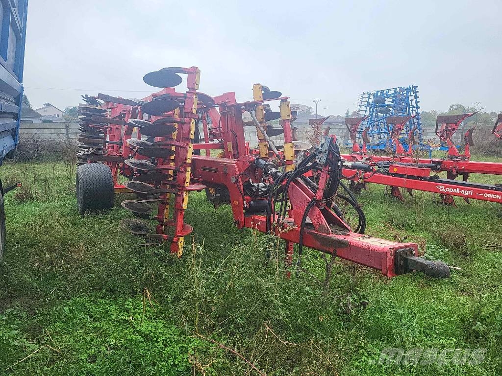 Väderstad Topdown400 Beitelploeg