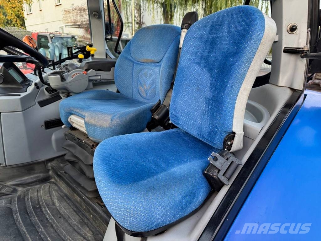New Holland T6070 PowerCommand Traktorji