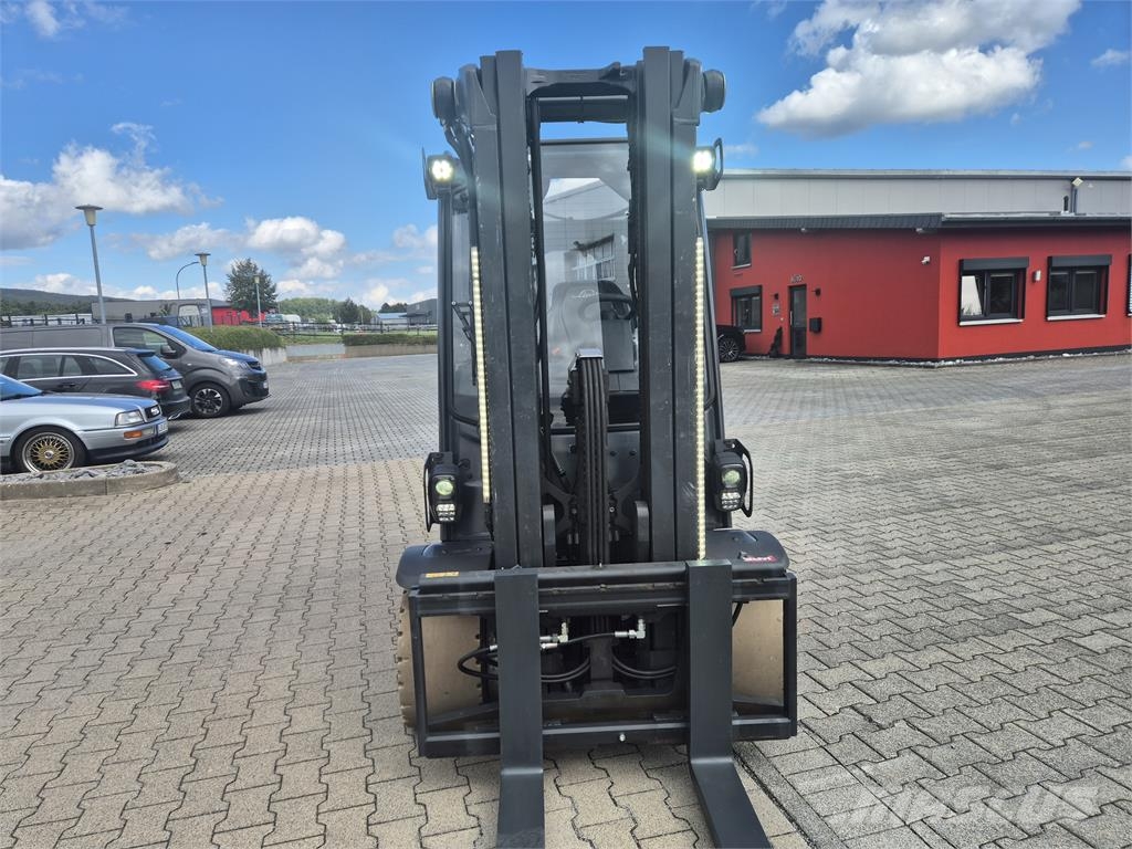 Linde E35HL Electric forklifts