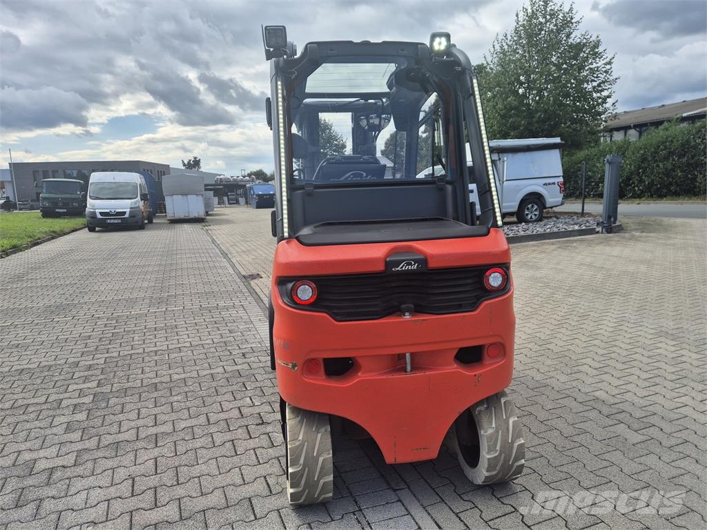 Linde E35HL 電動堆高機