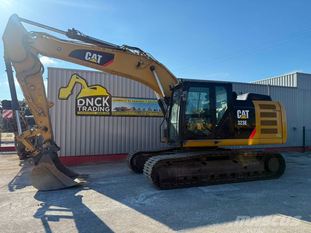 CAT 323 EL Rupsgraafmachines