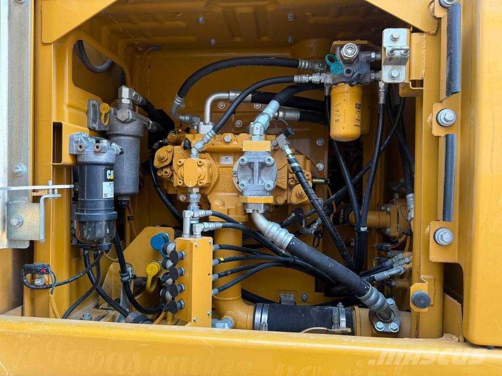 CAT 323 EL Rupsgraafmachines