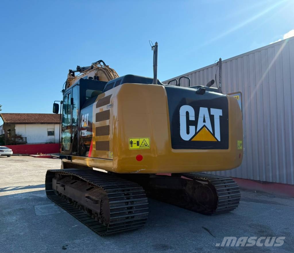 CAT 323 EL Rupsgraafmachines