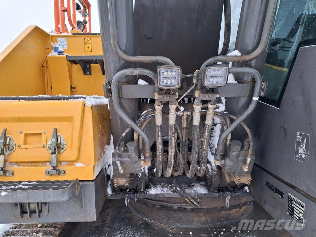 Volvo EC220E Верижен екскаватор