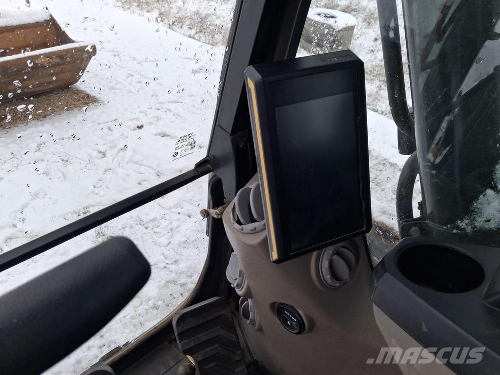 Volvo EC220E Верижен екскаватор