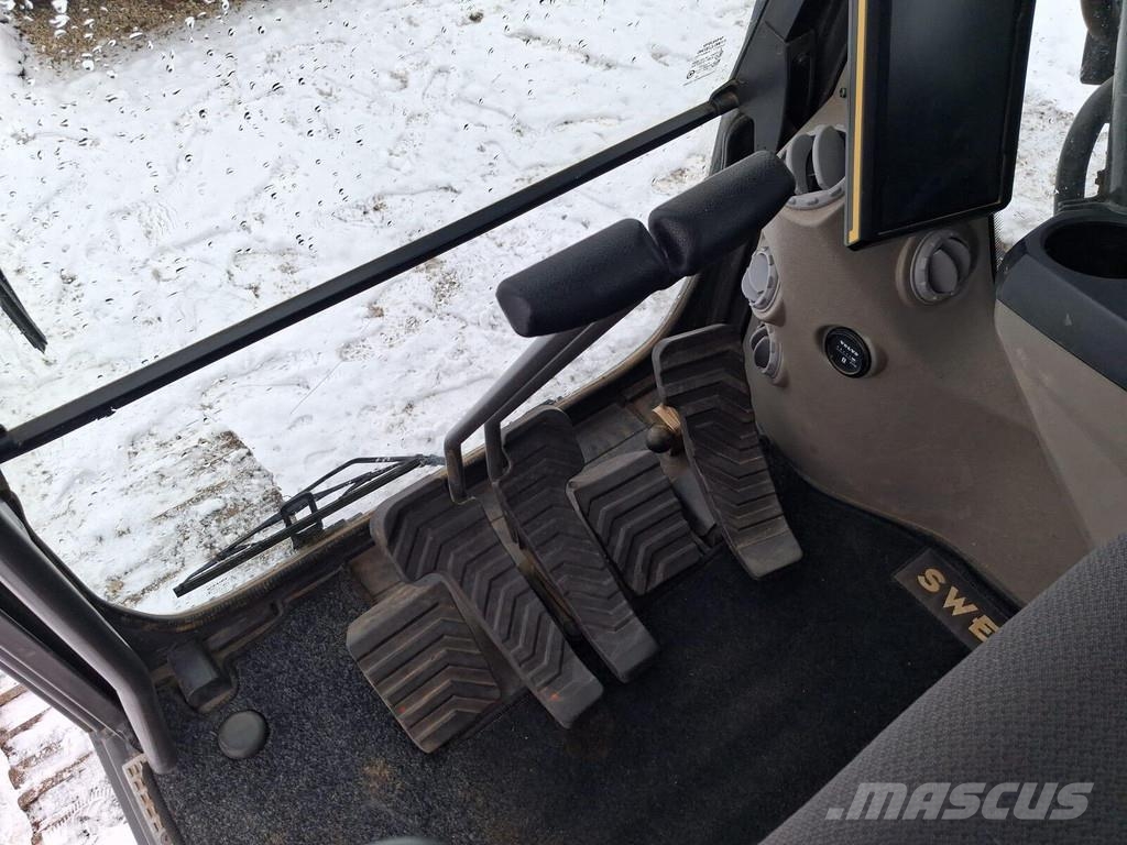 Volvo EC220E Верижен екскаватор