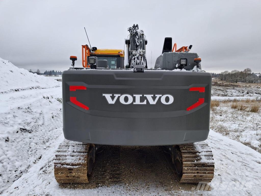 Volvo EC220E Верижен екскаватор