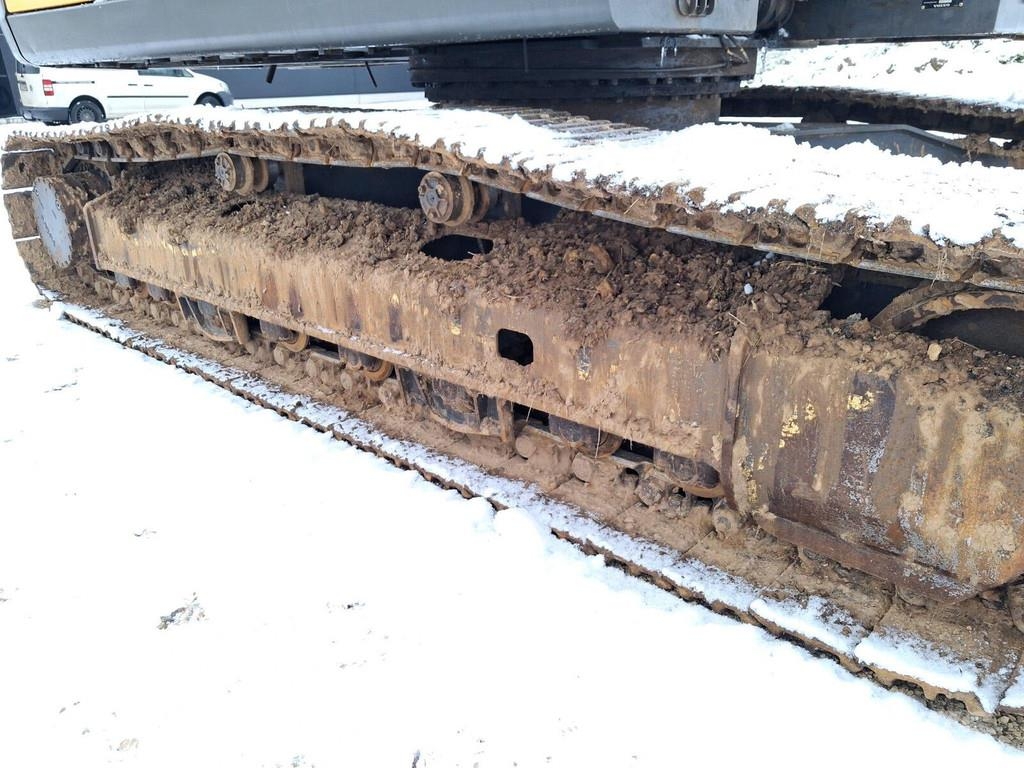 Volvo EC220E Верижен екскаватор