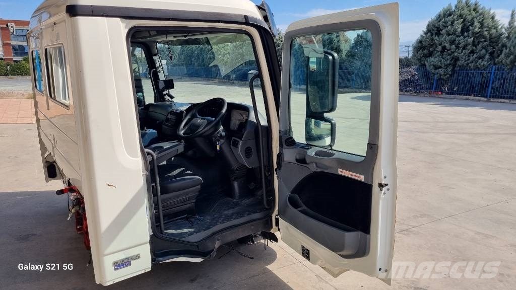 Mercedes-Benz CABIN MP3 SORT EURO5 RIGHT HAND Kabinler