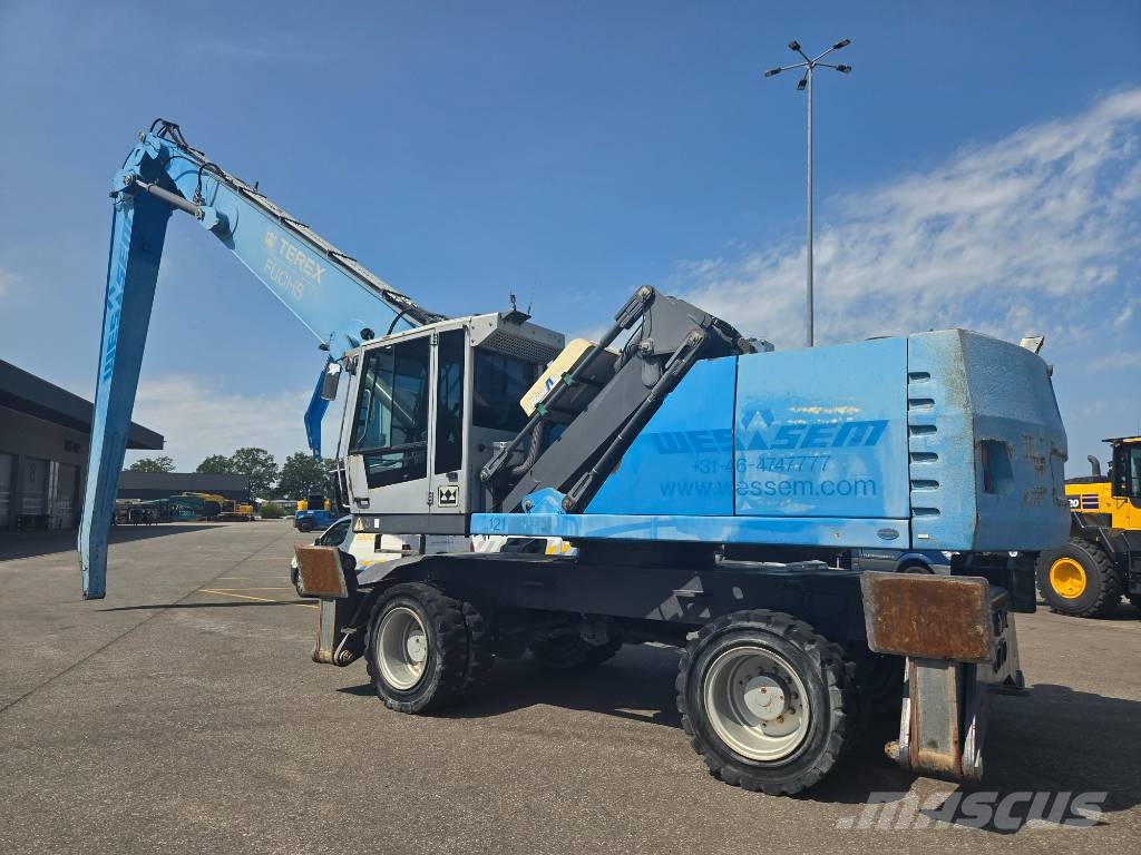 Fuchs MHL 360 D مناولات المخلفات / مناولات صناعية