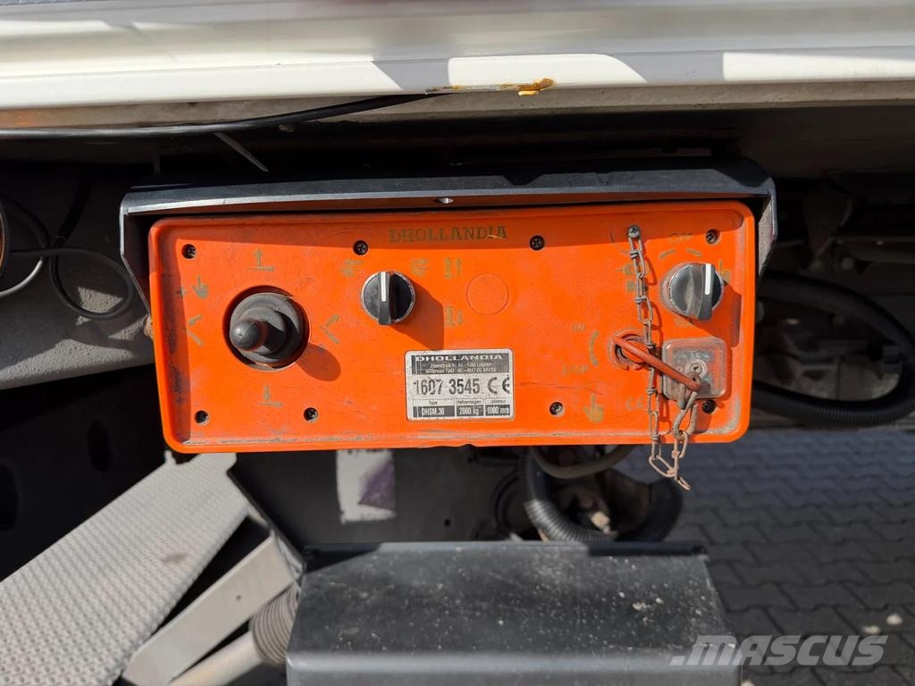 Schmitz Cargobull THERMO KING SLXi 300 / OV-Laadklep / Lift-As / Apk Külmikpoolhaagised