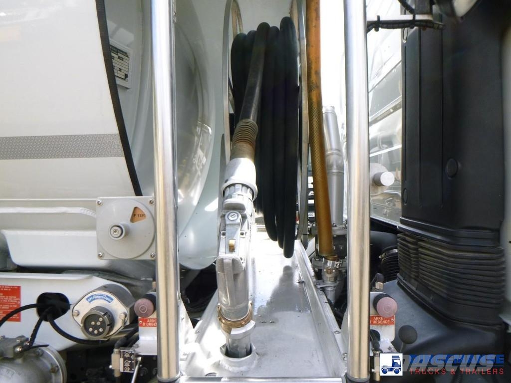 Renault Premium 270.19 4x2 fuel tank 13.7 m3 / 4 comp شاحنات ذات صهاريج