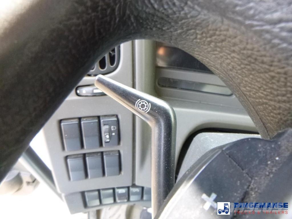 Renault Premium 270.19 4x2 fuel tank 13.7 m3 / 4 comp شاحنات ذات صهاريج