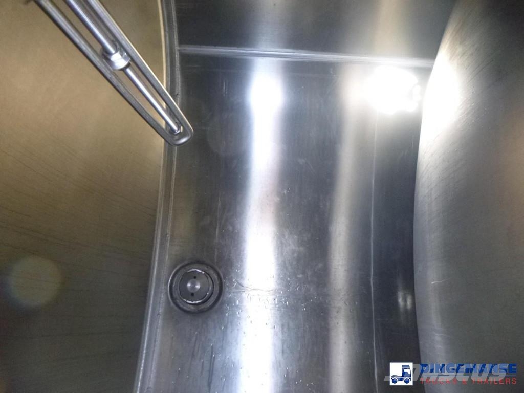 Renault Premium 270.19 4x2 fuel tank 13.7 m3 / 4 comp شاحنات ذات صهاريج