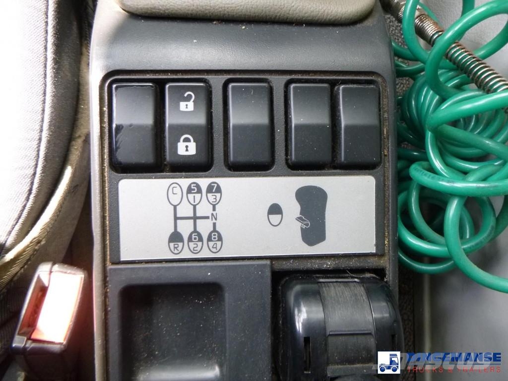 Renault Premium 270.19 4x2 fuel tank 13.7 m3 / 4 comp شاحنات ذات صهاريج