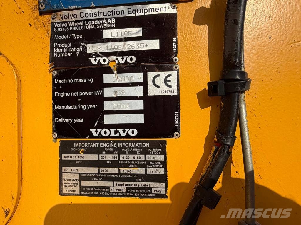 Volvo L110E لوادر بعجل