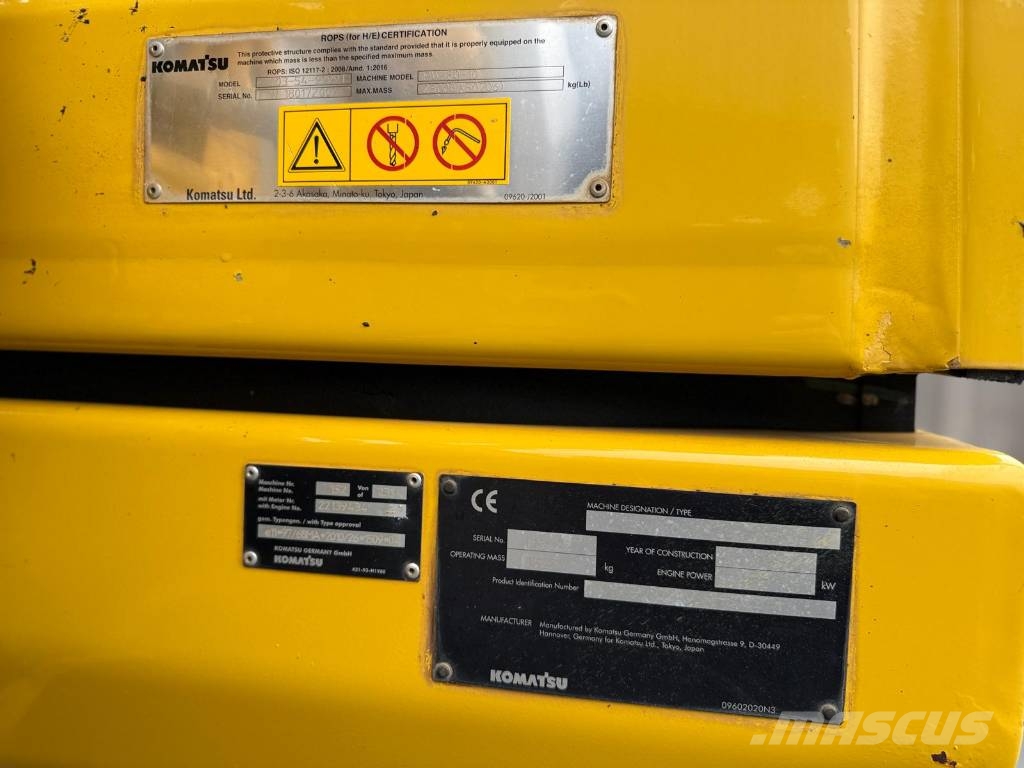 Komatsu PW 180-10 Gumikerekes kotrók