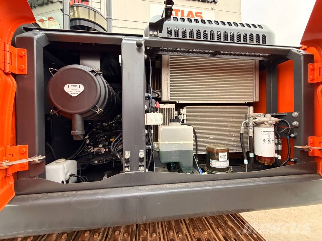 Develon DX 225 LC-7 Vähän ajettu Telakaivukoneet