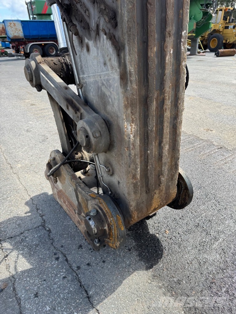 Volvo EC 480 E L Roomikekskavaatorid