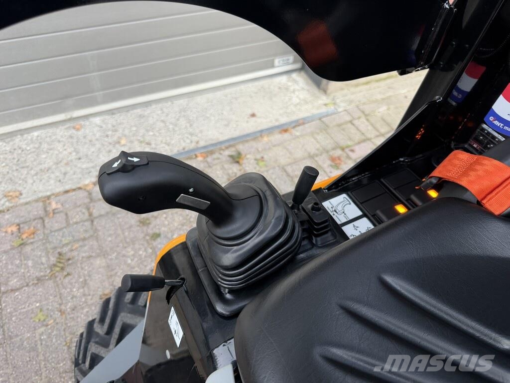 GiANT G1500 L X-tra minishovel NIEUW flink hefvermorgen Rataslaadurid