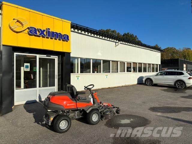 Husqvarna R 418 TsX AWD ( Demotillfälle ) Päältäajettavat ruohonleikkurit