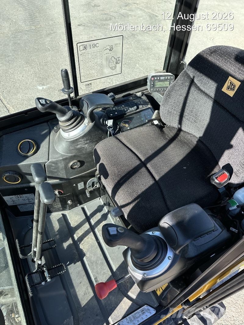 JCB 19C-1 inkl. Schwenkeinrichtung Miniescavatori