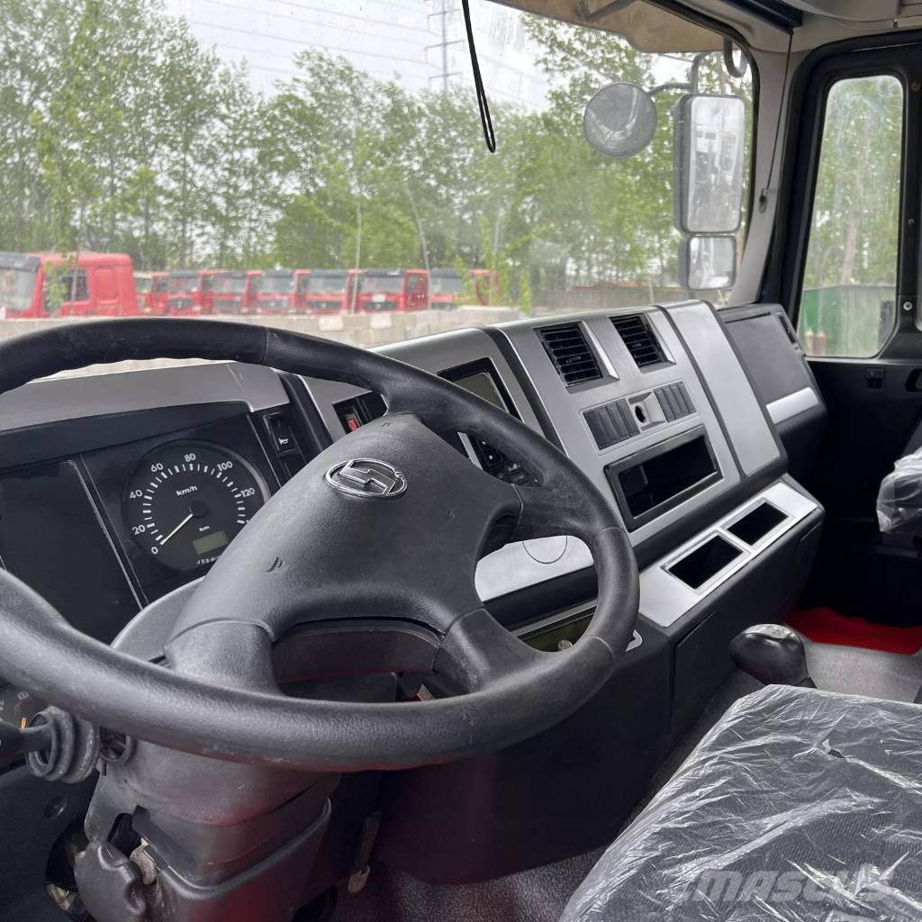 Shacman F3000 6x4 Τράκτορες
