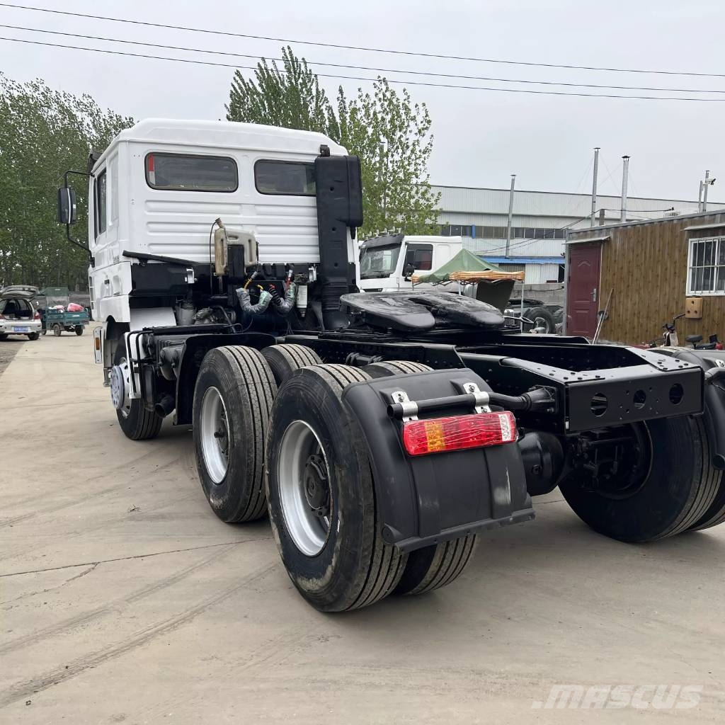 Shacman F3000 6x4 Τράκτορες