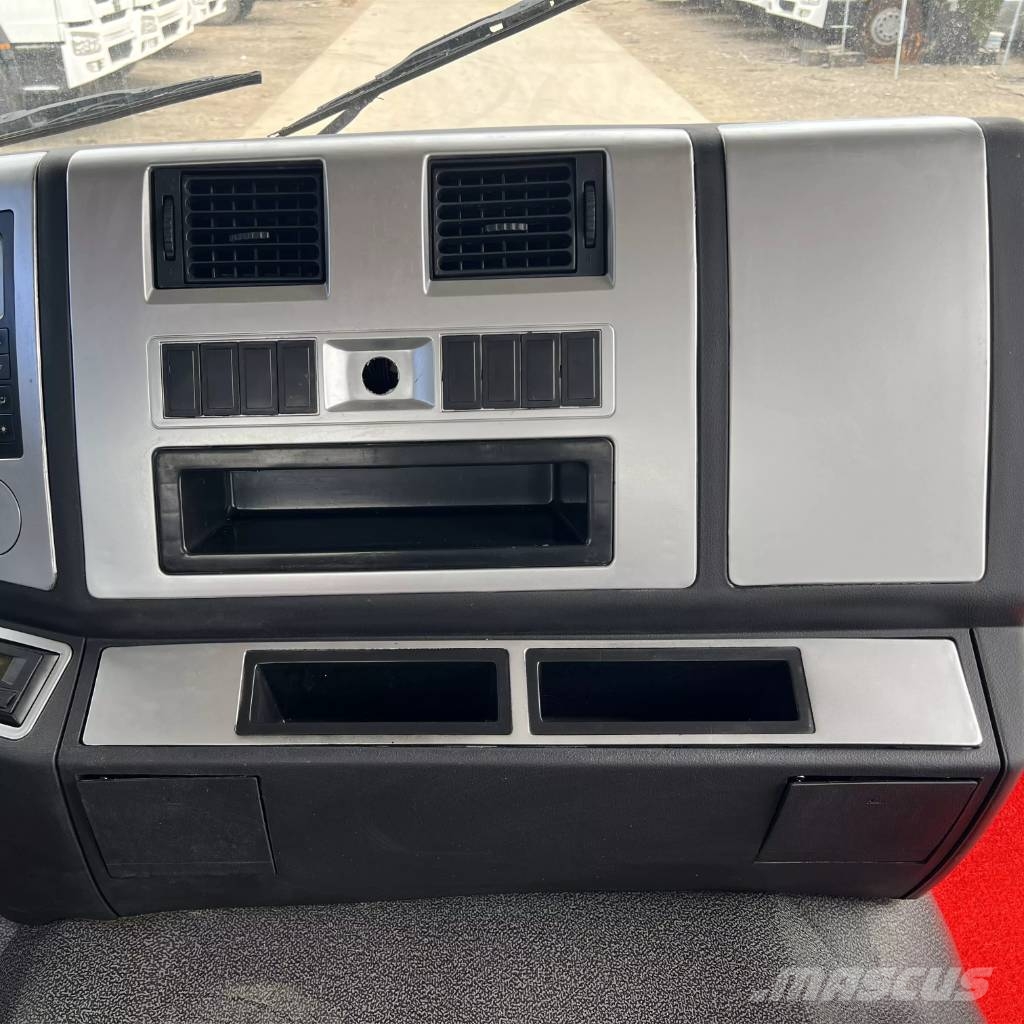 Shacman F3000 6x4 Τράκτορες