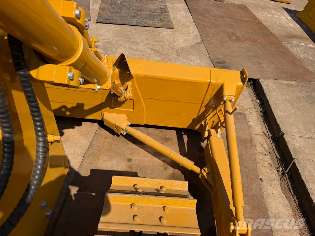 CAT D7G Buldožerji goseničarji