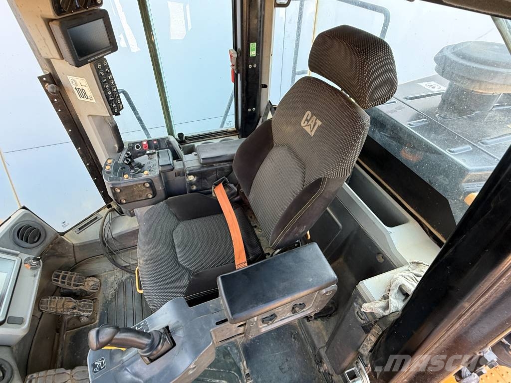 CAT 972M - German Machine / Automatic Greasing Φορτωτές με λάστιχα (Τροχοφόροι)