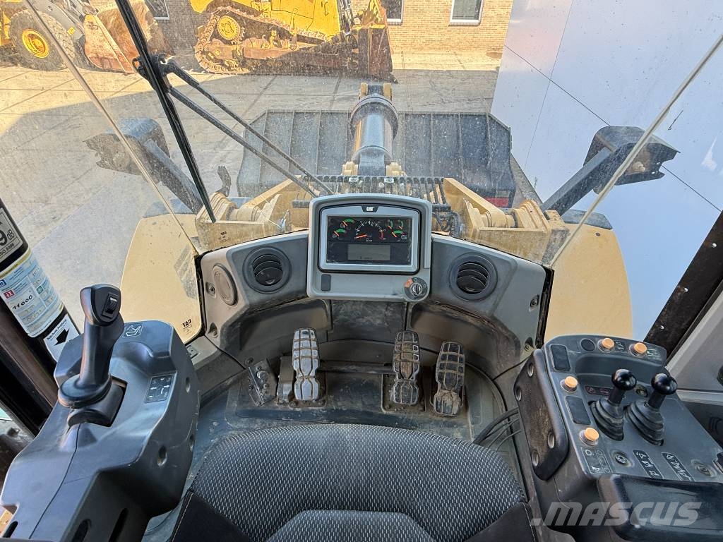 CAT 972M - German Machine / Automatic Greasing Φορτωτές με λάστιχα (Τροχοφόροι)