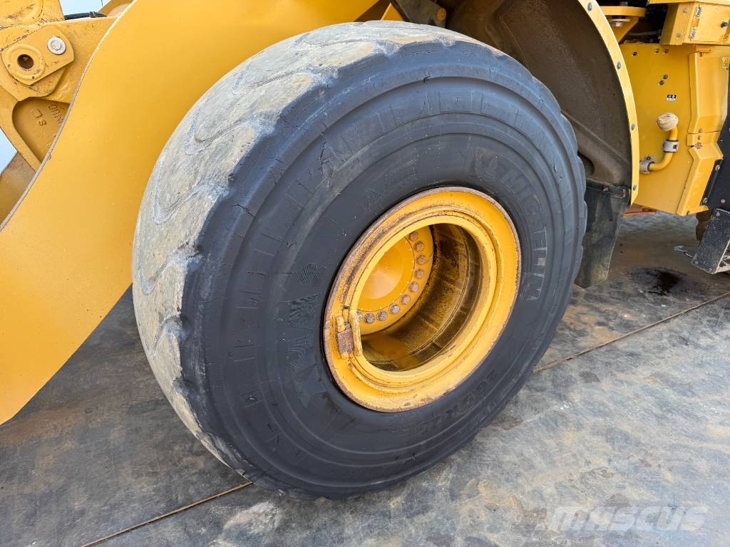CAT 972M - German Machine / Automatic Greasing Φορτωτές με λάστιχα (Τροχοφόροι)
