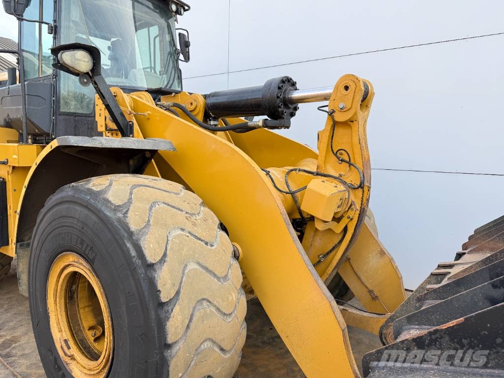 CAT 972M - German Machine / Automatic Greasing Φορτωτές με λάστιχα (Τροχοφόροι)