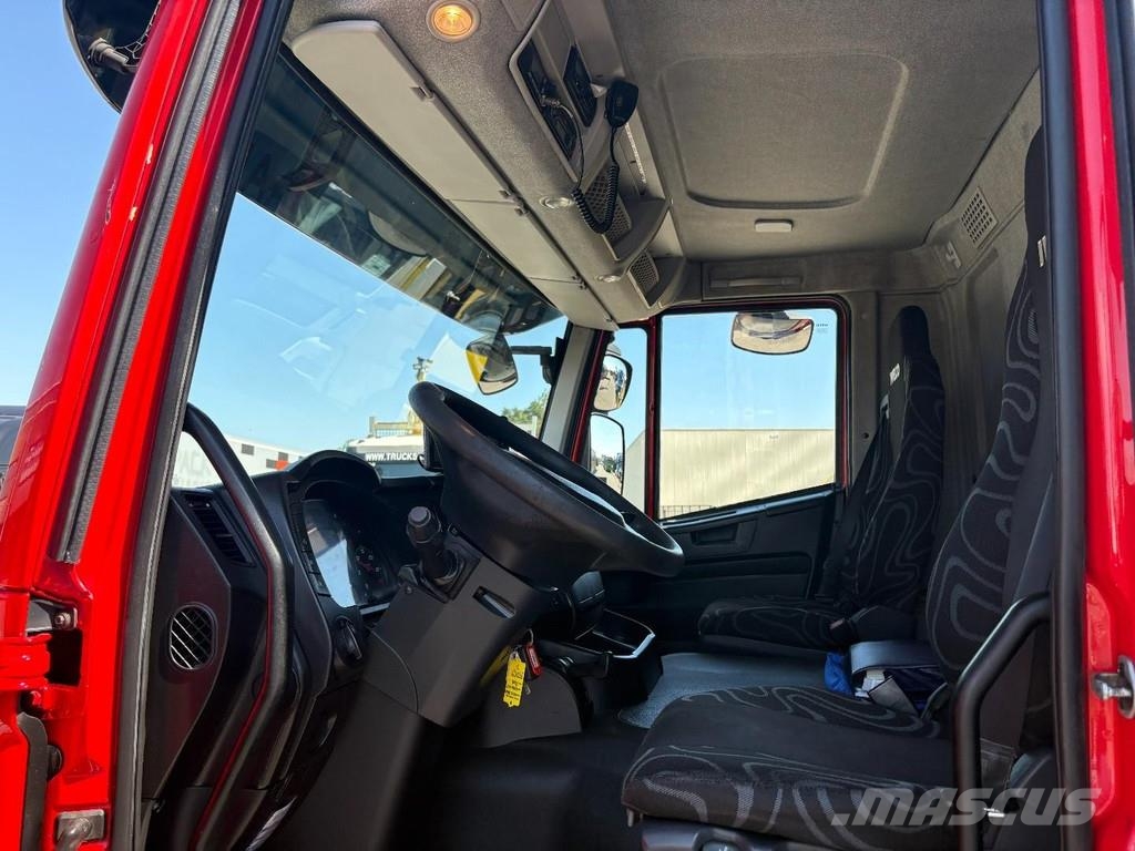 Iveco Stralis 360 + HMF 4020 K5 + EURO 6 + JIB PREPARED Grúas todo terreno