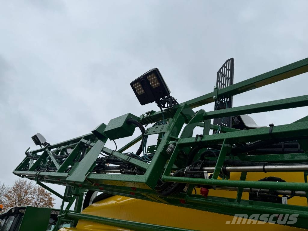 John Deere R 962 i Anhängespritzen